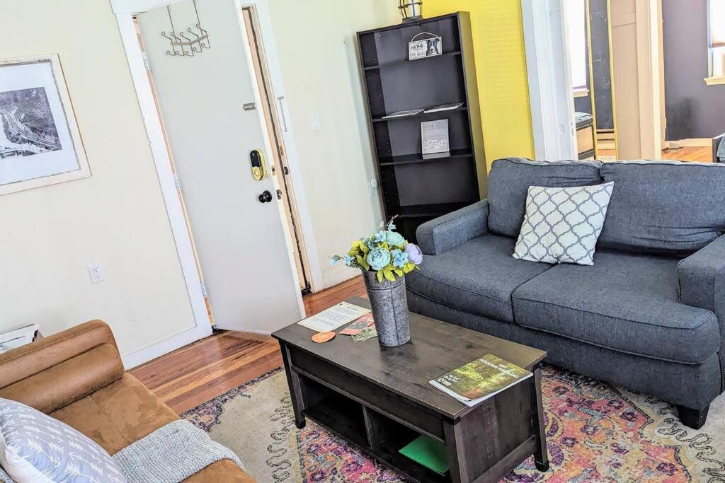 Escape On Hambright'S Alley! Walk 2 Everything! Cyclists Welcome! 1St Fl Unit A Cumberland Exterior foto